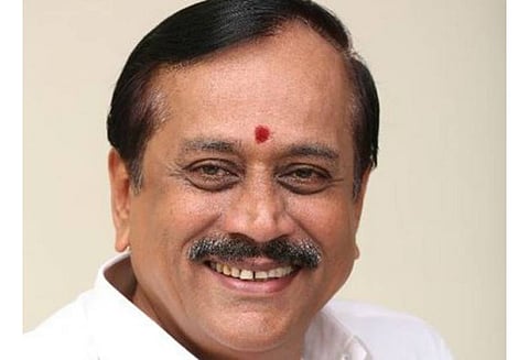 புதிதாக ஒரு சட்டத்தை இயற்றுவதற்கு நீதிமன்றத்திற்கு உரிமை கிடையாது எச்.ராஜா பேட்டி