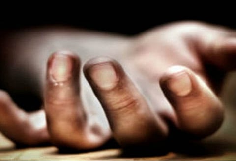 குளிக்க சென்றபோது கிணற்றில் மூழ்கி கட்டிட மேஸ்திரி பலி