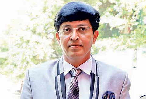 ஜெயலலிதா மரணம் குறித்து சுகாதாரத்துறை செயலாளர் ராதாகிருஷ்ணனிடம் 4 மணி நேரம் விசாரணை பரபரப்பு வாக்குமூலம்