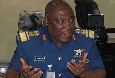 நைஜீரியா: முன்னாள் ராணுவ தளபதி சுட்டுக் கொலை