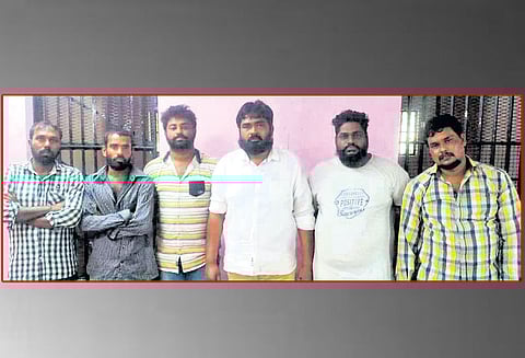 மீஞ்சூரில் வியாபாரிகளை மிரட்டி பணம் பறிப்பு; போலி நிருபர்கள் 6 பேர் கைது