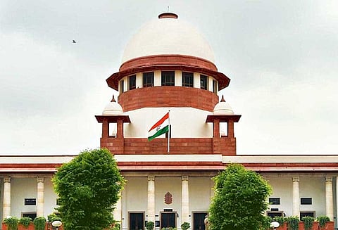 கணினிகளை கண்காணிக்க 10 அமைப்புகளுக்கு அனுமதி அளித்தற்கு எதிராக உச்சநீதிமன்றத்தில் மனு