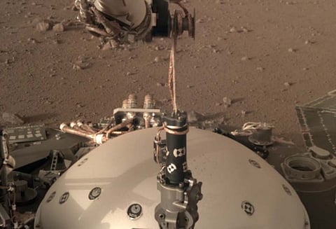 செவ்வாய்கிரகத்தில் நிலை நிறுத்தப்பட்ட முதல் நில அதிர்வுமானி