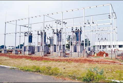 அரவக்குறிச்சியில் ரூ.5 கோடியில் புதிய துணை மின் நிலையம் அமைக்கும் பணி தீவிரம்