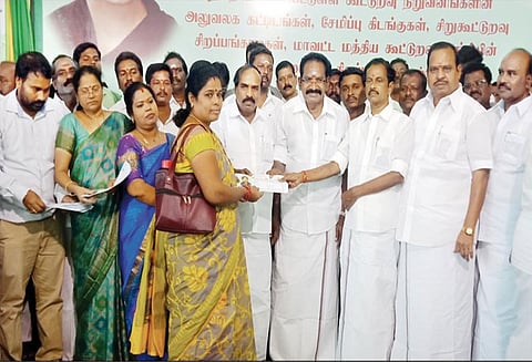 கூட்டுறவு கடன் சங்கங்கள் சார்பில் புதிய கட்டிடங்கள் திறப்பு: 5 ஆயிரம் பேருக்கு ரூ.15 கோடியில் கடனுதவிகள் வழங்கும் விழா - அமைச்சர்கள் செல்லூர் ராஜூ, சேவூர் ராமச்சந்திரன் பங்கேற்பு