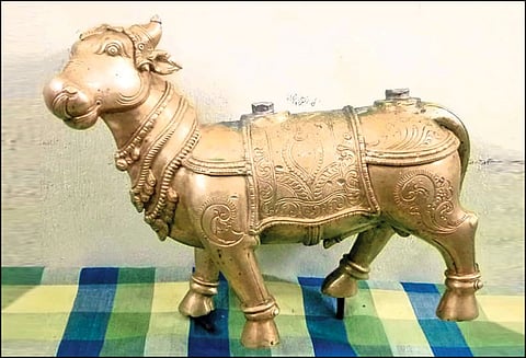 திருத்தணியில் ஐம்பொன் சிலை மீட்பு; பெண் கைது