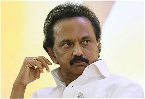 அரசு ஆஸ்பத்திரிகளில் எச்.ஐ.வி. ரத்தம்: அமைச்சர் விஜயபாஸ்கரை ‘டிஸ்மிஸ்’ செய்ய வேண்டும் மு.க.ஸ்டாலின் வலியுறுத்தல்