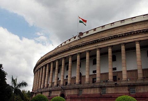 நாடாளுமன்ற மேலவையில் எதிர்க்கட்சிகளின் கூட்டம் தொடங்கியது