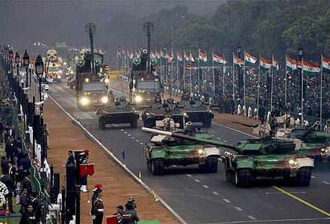 மத்திய பட்ஜெட் 2018: பாதுகாப்புத்துறைக்கு ரூ.2.95 லட்சம் கோடி ஒதுக்கீடு