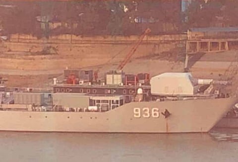 அதி நவீன ரகசிய மின்காந்த ரெயில் துப்பாக்கி பொருத்திய சீன போர்க்கப்பல்