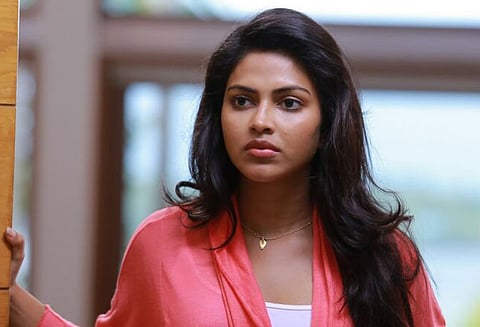 “மாமிசம் போல் என்னை வியாபாரம் செய்ய திட்டமிட்டனர்” அமலாபால்