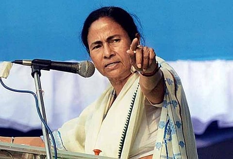 'மோடி கேர்' திட்டத்திலிருந்து வெளியேறுவதாக மம்தா பானர்ஜி அறிவிப்பு