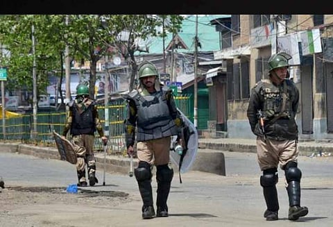 பாகிஸ்தான் இடம் கொடுப்பதால் தீவிரவாதிகளின் சொர்க்கமாக அந்த நாடு திகழ்கிறது - அமெரிக்கா குற்றச்சாட்டு