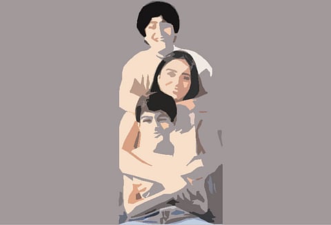 பிரிந்து வாழும் பெண்கள் குழந்தைகளை வளர்க்கும்போது..