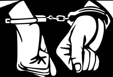 வண்டலூரில் உள்ள என்ஜினீயரிங் கல்லூரியில் மாணவர்கள் மோதல்