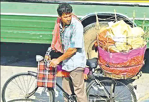 புதிய தோற்றத்தில், நடிகர் ஹிருத்திக் ரோஷன்