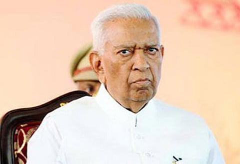 கவர்னர் வஜூபாய் வாலாவிடம் பா.ஜனதா புகார்