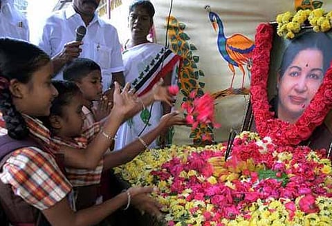 ஜெயலலிதாவின் 70-வது பிறந்தநாள்: தமிழகம் முழுவதும் அ.தி.மு.க.வினர் கொண்டாட்டம்