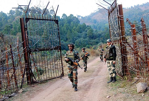 சர்வதேச எல்லையில் பயங்கரவாத ஊடுருவலை எல்லைப் பாதுகாப்பு படை முறியடித்தது