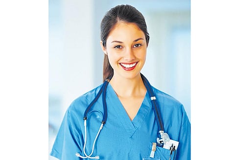 எய்ம்ஸ் மருத்துவ மையத்தில் 1826 பணியிடங்கள் நர்சிங் படித்தவர்கள் விண்ணப்பிக்கலாம்