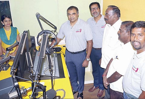 சேலம், ஈரோடு, வேலூரில் ஹலோ எப்.எம். ஒலிபரப்பு தொடங்கியது