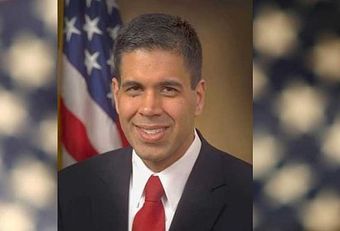 அமெரிக்க சுப்ரீம் கோர்ட்டு நீதிபதி பதவிக்கு இந்தியர் அமுல் தாபரிடம் டிரம்ப் நேர்முக தேர்வு நடத்தினார்