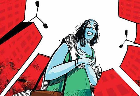 அண்ணா இப்படி செய்யாதீர்கள்! கண்டு கொள்ளாமல் பாலியல் பலாத்காரம் செய்து வீடியோ எடுத்த கயவர்கள்