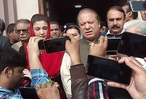 பாகிஸ்தான் முன்னாள் பிரதமர் நவாஸ் ஷெரீபுக்கு 10 ஆண்டுகள் சிறை; மகளுக்கு 7 ஆண்டுகள் சிறை