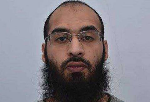 இங்கிலாந்தில் 4 வயது இளவரசர் ஜார்ஜை கொல்ல திட்டமிட்ட ஐ.எஸ். தீவிரவாதி கைது