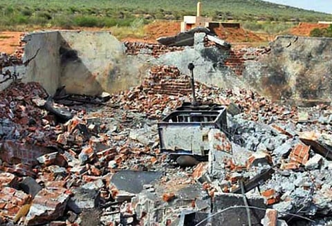 ஸ்ரீவைகுண்டம் அருகே வெடி விபத்து: பட்டாசு தொழிற்சாலை கட்டிடம் தரைமட்டம்