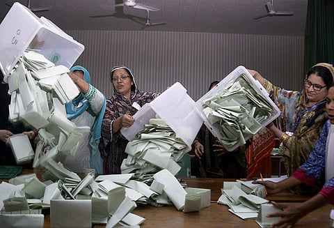 தொழில்நுட்ப கோளாறு காரணமாக பாகிஸ்தான் தேர்தல் முடிவுகள் வெளியாவதில் தாமதம்