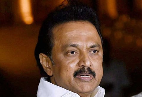 கருணாநிதியின் உடல்நிலையில் முன்னேற்றம், வதந்திகளை நம்ப வேண்டாம் - மு.க. ஸ்டாலின்