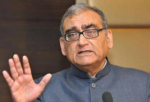 கருணாநிதி குறித்து மார்கண்டேய கட்ஜு கருத்து ! இந்த நேரத்தில் இப்படி ஒரு விமர்சனம் தேவையா?