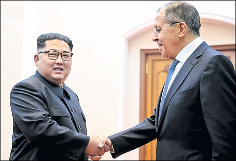 அமெரிக்க மந்திரி பாம்பியோவுடன் வடகொரிய அதிகாரி சந்திப்பு