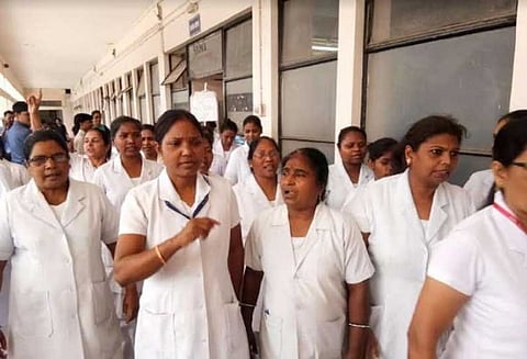 ஜார்கண்டில் நர்சுகள் போராட்டத்தினால் 8 நோயாளிகள் பலி என தகவல்