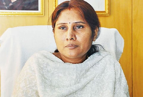 பிற்படுத்தப்பட்ட, சிறுபான்மையின மாணவர்களுக்கு கல்விக்கடன் கிடைக்க நடவடிக்கை எடுக்க வேண்டும் - கலெக்டர் அறிவுறுத்தல்