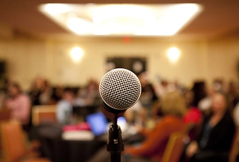 பெரம்பலூரில் 25-ந்தேதி, கல்லூரி மாணவர்களுக்கு கவிதை, கட்டுரை, பேச்சு போட்டிகள்