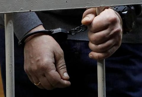 குல்காம் என்கவுண்டரில் 2 லஷ்கர்-இ-தொய்பா பயங்கரவாதிகள் சுட்டுக்கொலை