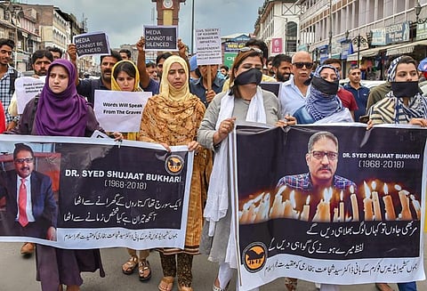 ‘ரைசிங் காஷ்மீர்’ பத்திரிக்கையாளர் படுகொலையில் பாகிஸ்தான் பயங்கரவாதி உள்பட மூவர் அடையாளம் காணப்பட்டனர்