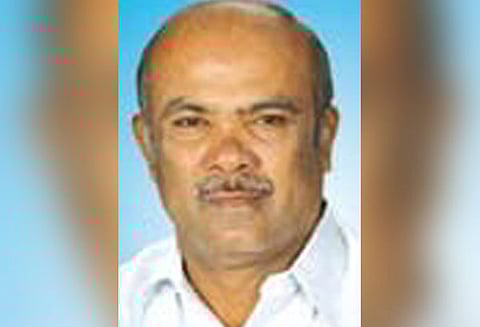 நிலம் கொடுத்தவர்களுக்கு வேலை வழங்காததை கண்டித்து கூடங்குளம் அணுமின் நிலையத்தை தி.மு.க. சார்பில் முற்றுகையிடுவோம்