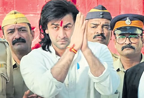 எதிர்ப்பை மீறி சஞ்சய்தத் வாழ்க்கை படத்துக்கு தணிக்கைகுழு அனுமதி