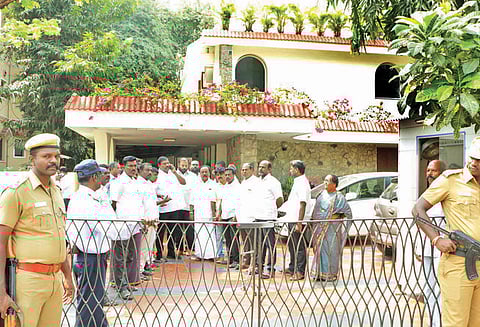 கார்த்தி சிதம்பரம் கைதை கண்டித்து சென்னையில் இன்று காங்கிரஸ் கட்சி ஆர்ப்பாட்டம்