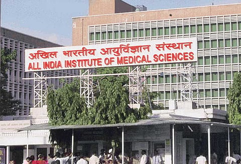 எய்ம்ஸ் மையத்தில் பேராசிரியர் பணி : 223 காலியிடங்கள்