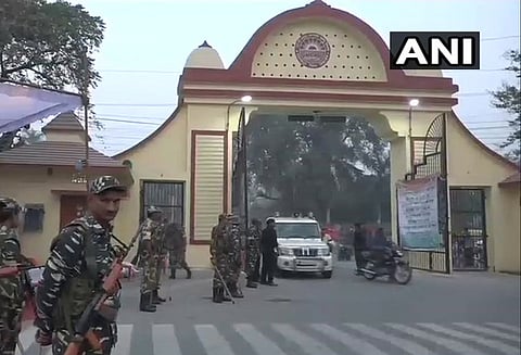 உ.பி. இடைத்தேர்தல் வாக்கு எண்ணிக்கையில் மோசடி பாராளுமன்றம் - சட்டசபையில் அமளி