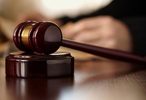 காதலனின் பெற்றோரை கைது செய்வதை ஏற்க முடியாது போலீசுக்கு, ஐகோர்ட்டு கண்டனம்