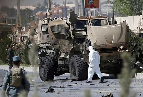 காபூல் தற்கொலைப்படை தாக்குதலுக்கு தலீபான் பயங்கரவாத இயக்கம் பொறுப்பேற்பு