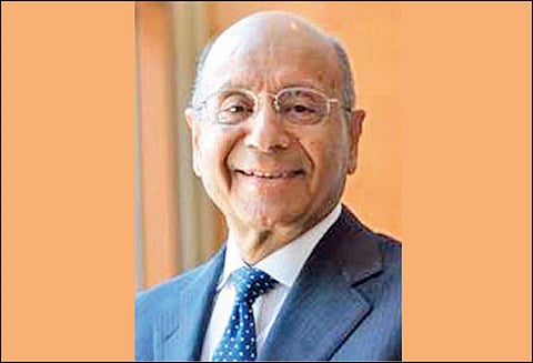 அமெரிக்காவில் வாழும் இந்திய தொழில் அதிபர் ரூ.32½ கோடி நன்கொடை : சிகாகோ பல்கலைக்கழகத்துக்கு வழங்கினார்