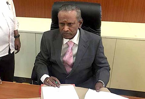 ஜெயலலிதாவின் தனி பாதுகாவலரான வீர பெருமாள் விசாரணை ஆணையத்தில் ஆஜர்