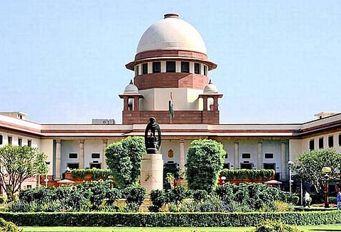 கோர்ட்டுகளில் நாடாளுமன்ற நிலைக்குழு அறிக்கை முடிவு குறித்து வழக்கு தொடர முடியாது: சுப்ரீம் கோர்ட்டு கருத்து