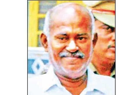 மகனை, கதாசிரியர் சவுபா கொலை செய்தது ஏன்? பரபரப்பு தகவல்கள்